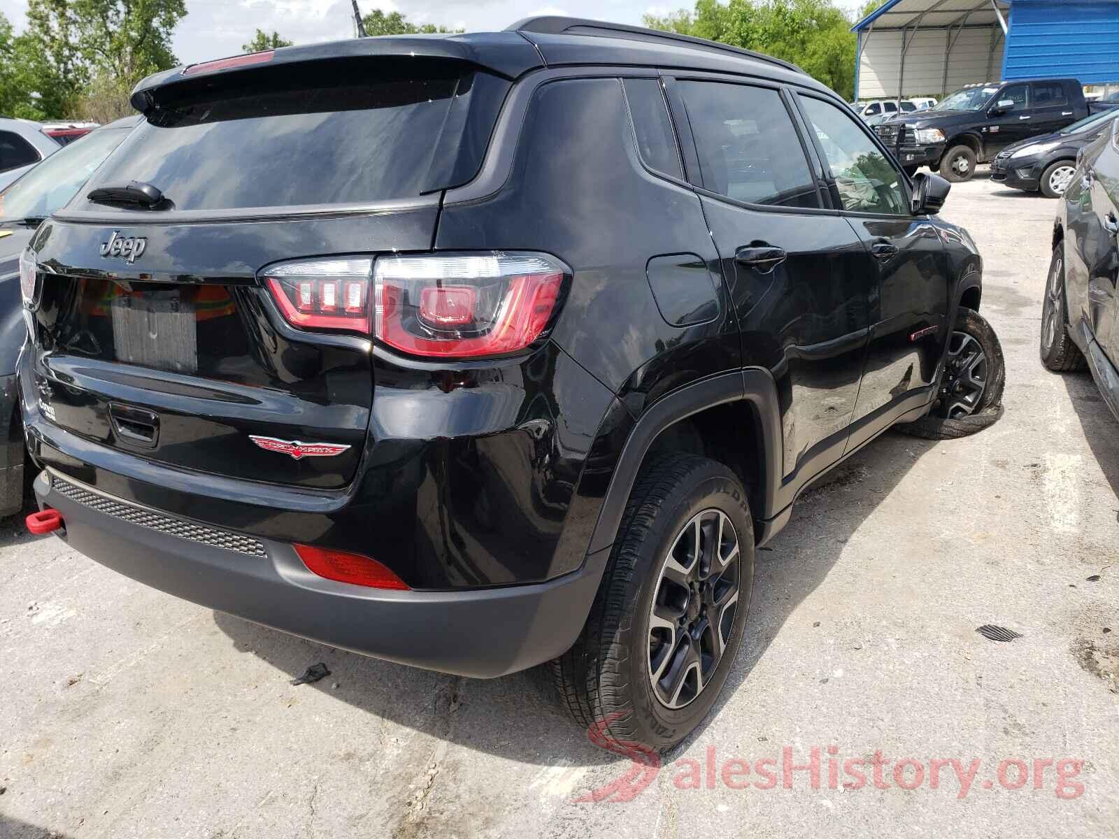 3C4NJDDB4KT629322 2019 JEEP COMPASS