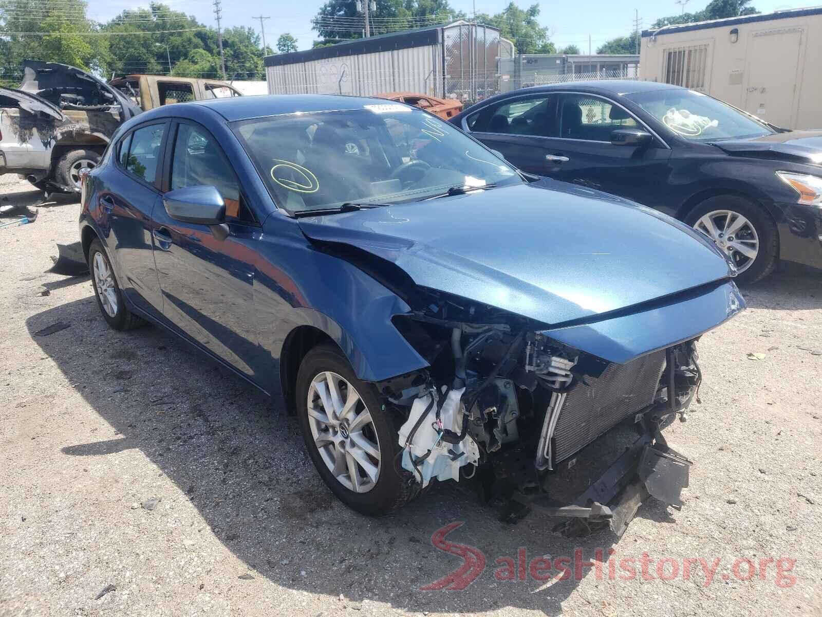 3MZBN1K76HM126122 2017 MAZDA 3