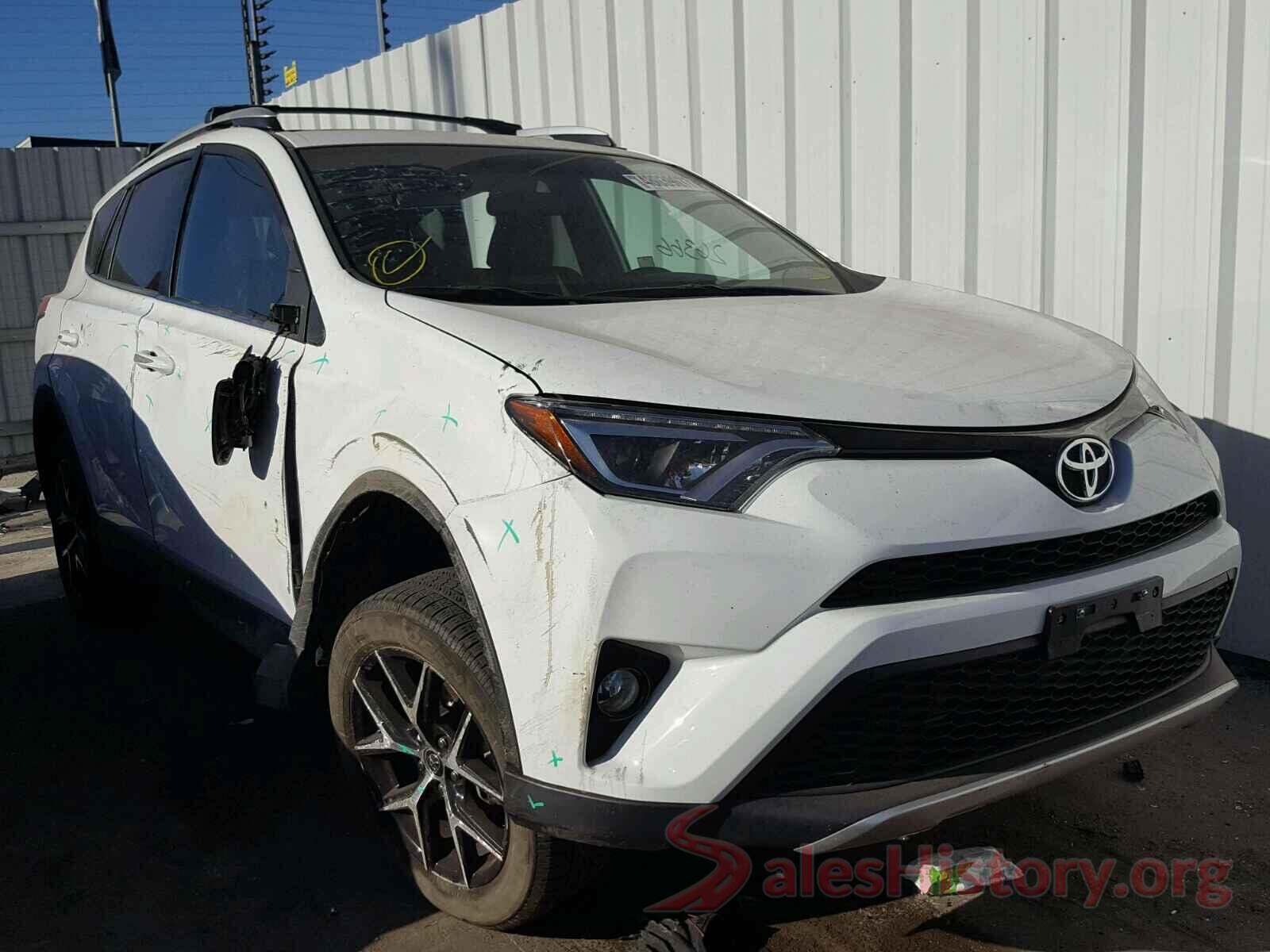 2T3NFREV7GW256297 2016 TOYOTA RAV4