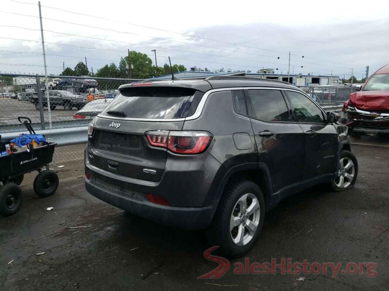 3C4NJDBB2JT131556 2018 JEEP COMPASS