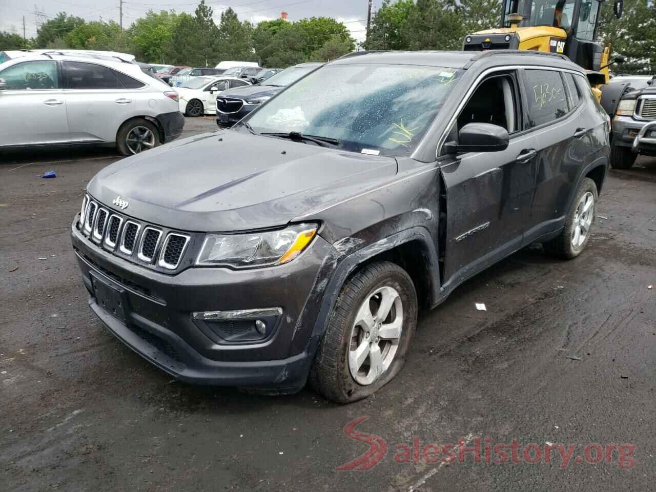 3C4NJDBB2JT131556 2018 JEEP COMPASS