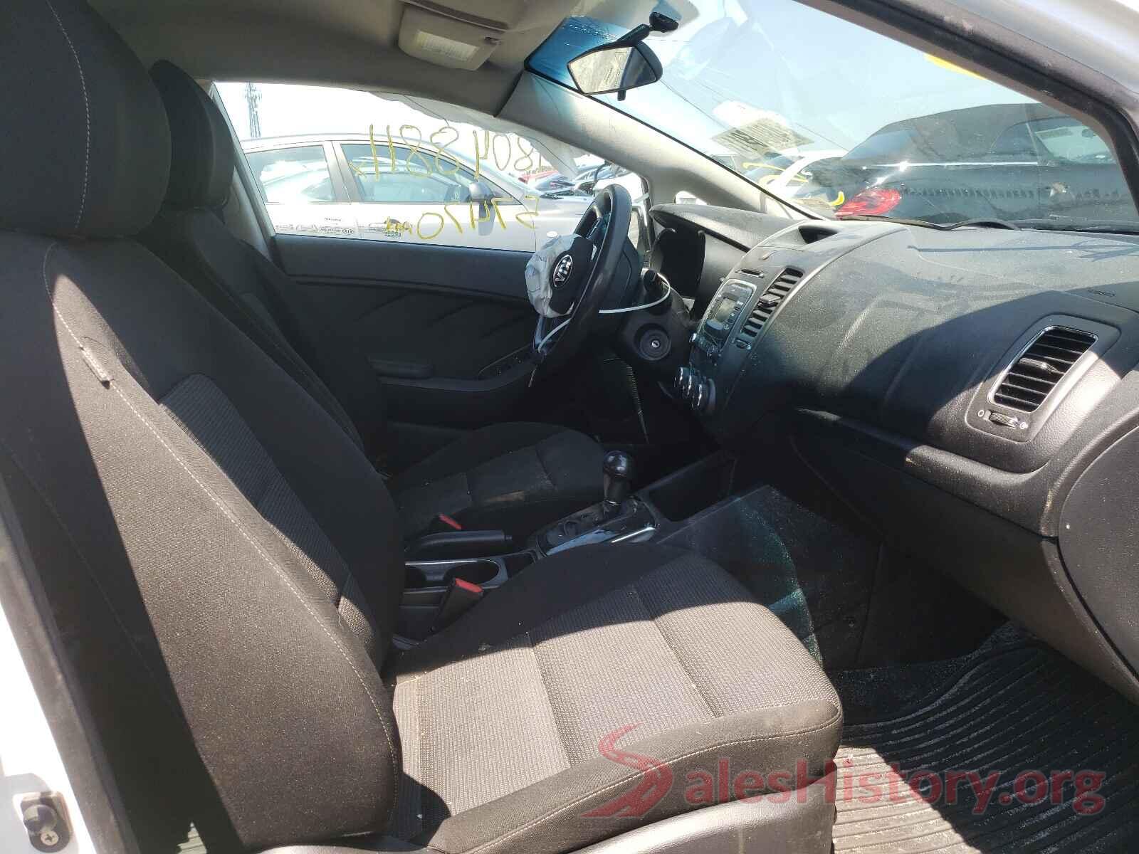 3KPFK4A71JE170223 2018 KIA FORTE