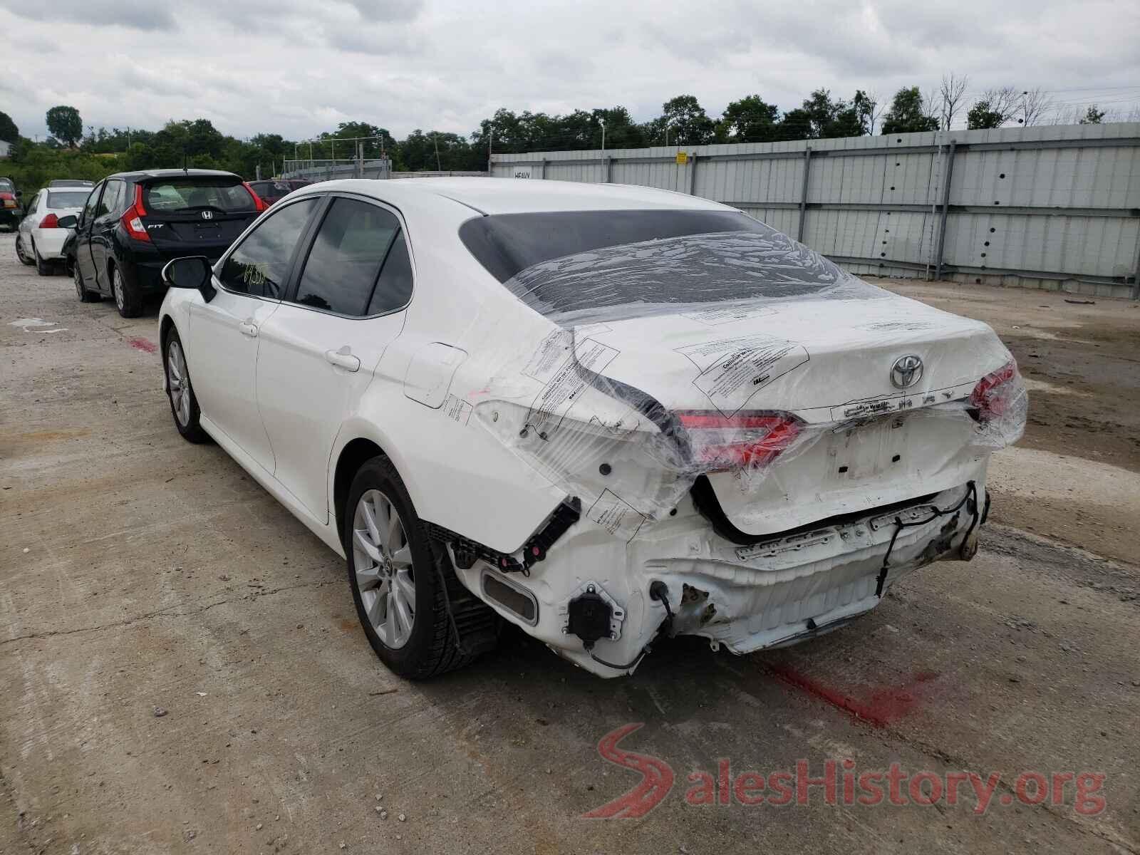 JTNB11HK1J3001087 2018 TOYOTA CAMRY