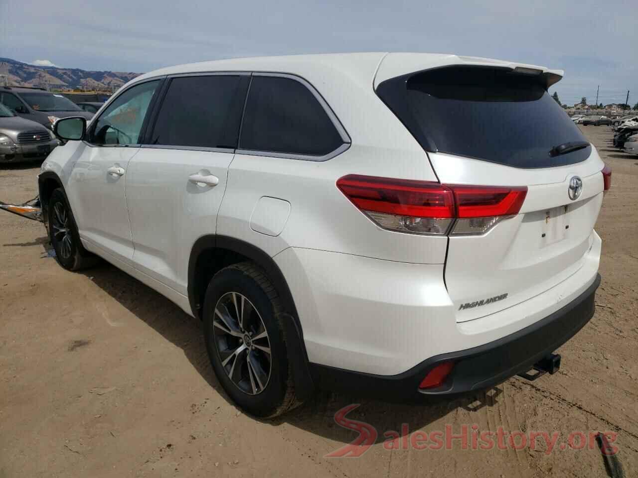 5TDBZRFH0JS820495 2018 TOYOTA HIGHLANDER