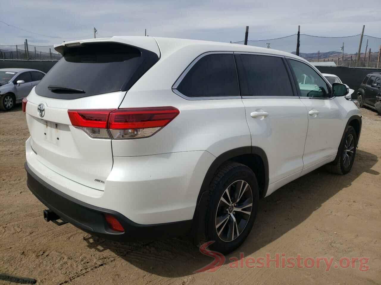 5TDBZRFH0JS820495 2018 TOYOTA HIGHLANDER