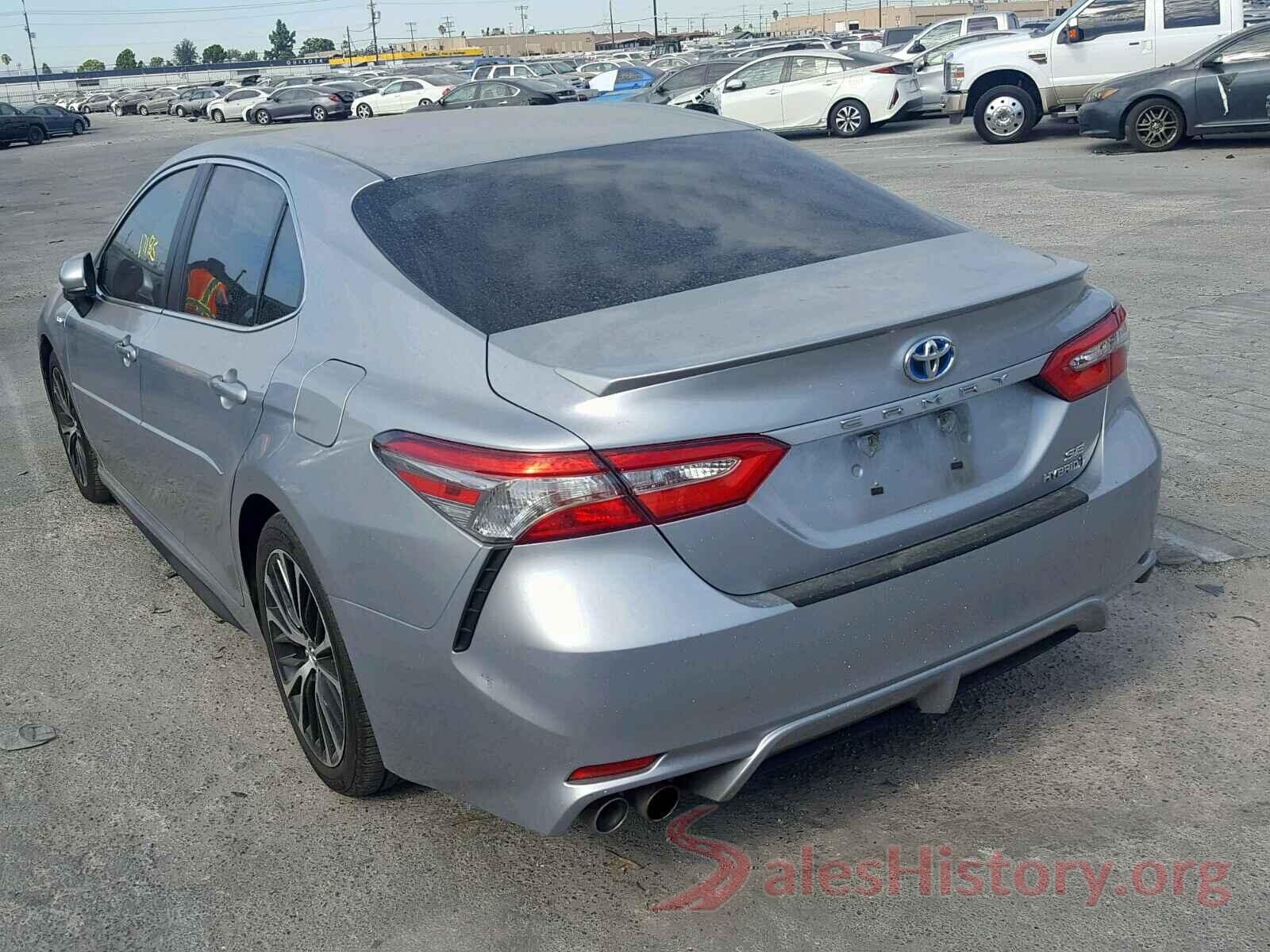 4T1B21HK3JU006864 2018 TOYOTA CAMRY