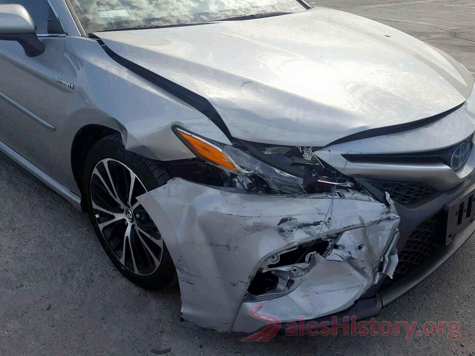 4T1B21HK3JU006864 2018 TOYOTA CAMRY