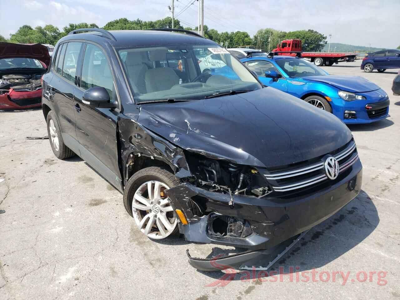 WVGBV7AXXHW511623 2017 VOLKSWAGEN TIGUAN