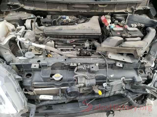 5N1AT2MT1JC769792 2018 NISSAN ROGUE