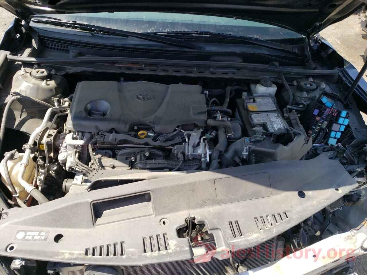 4T1B11HK4JU594762 2018 TOYOTA CAMRY