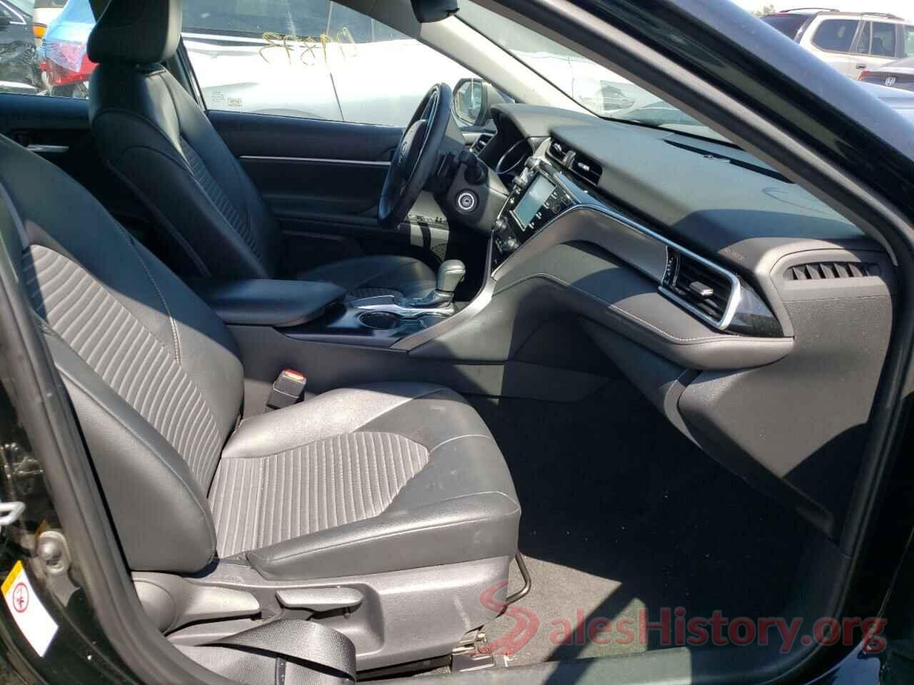 4T1B11HK4JU594762 2018 TOYOTA CAMRY