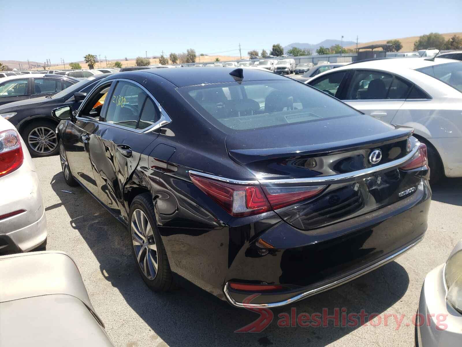 58AD21B17LU004457 2020 LEXUS ES300