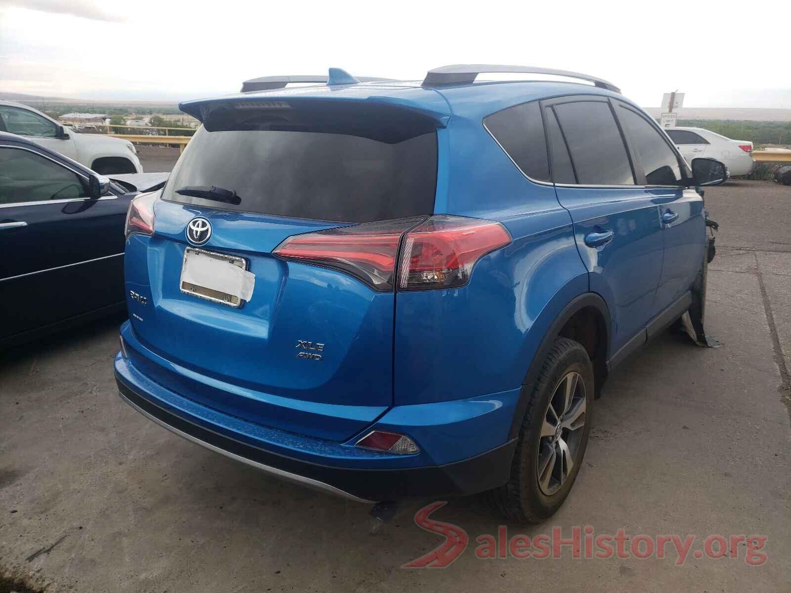 2T3RFREV5JW701774 2018 TOYOTA RAV4