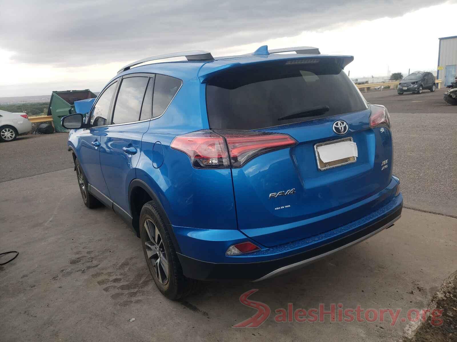 2T3RFREV5JW701774 2018 TOYOTA RAV4