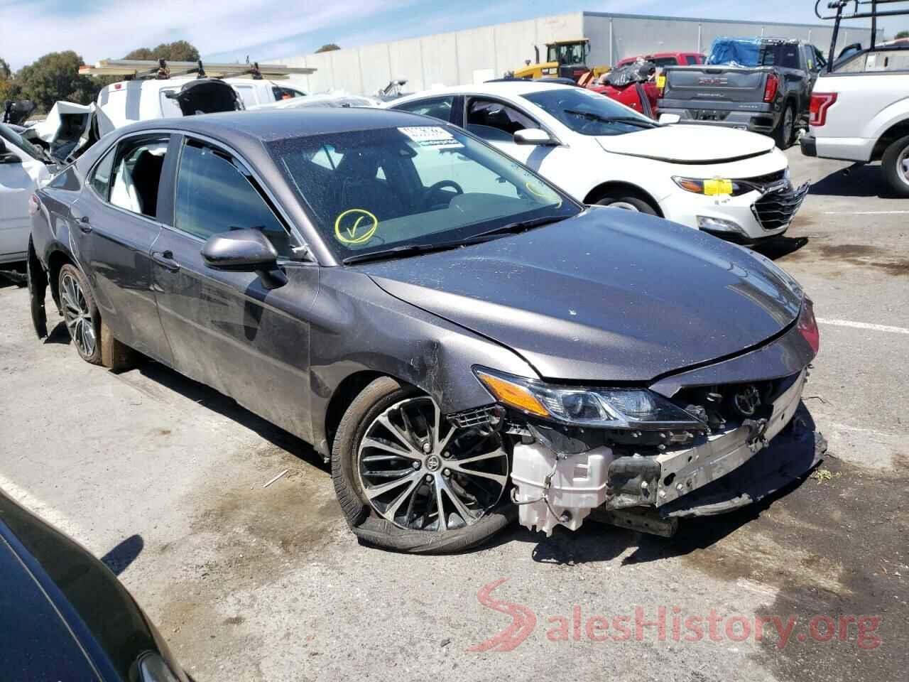 4T1G11AK0LU929664 2020 TOYOTA CAMRY