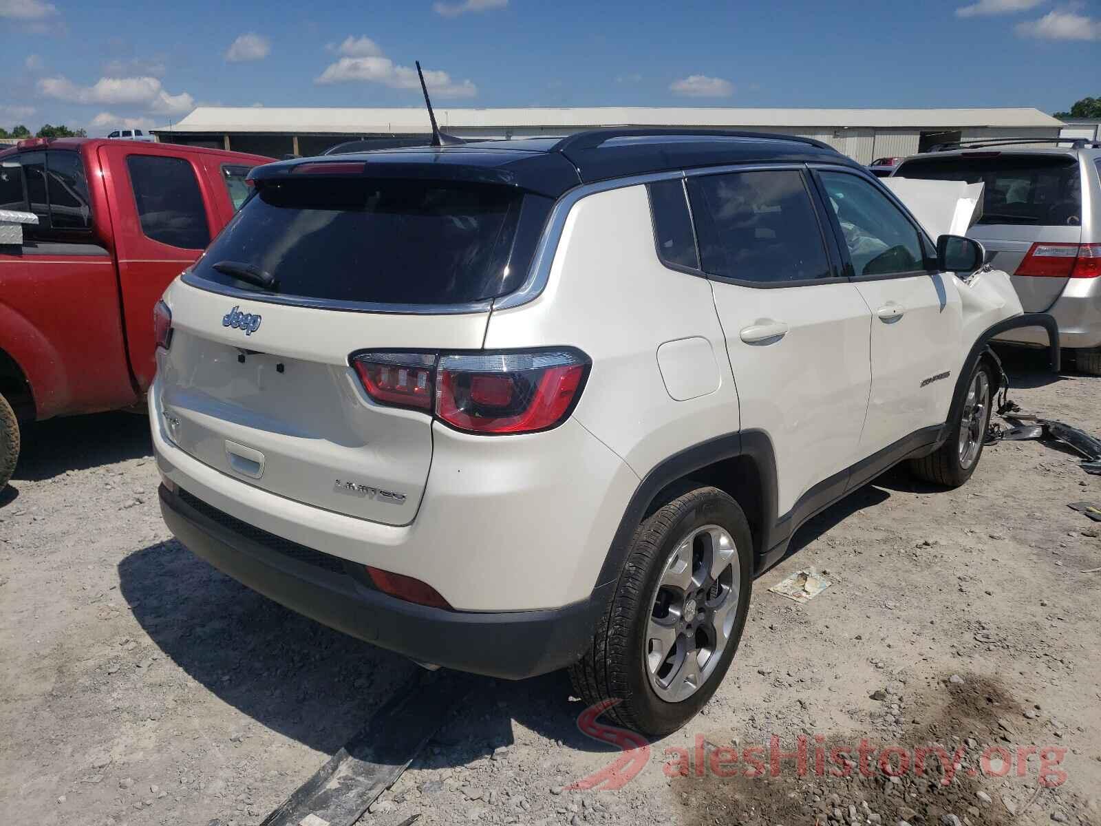 3C4NJDCB1JT329852 2018 JEEP COMPASS