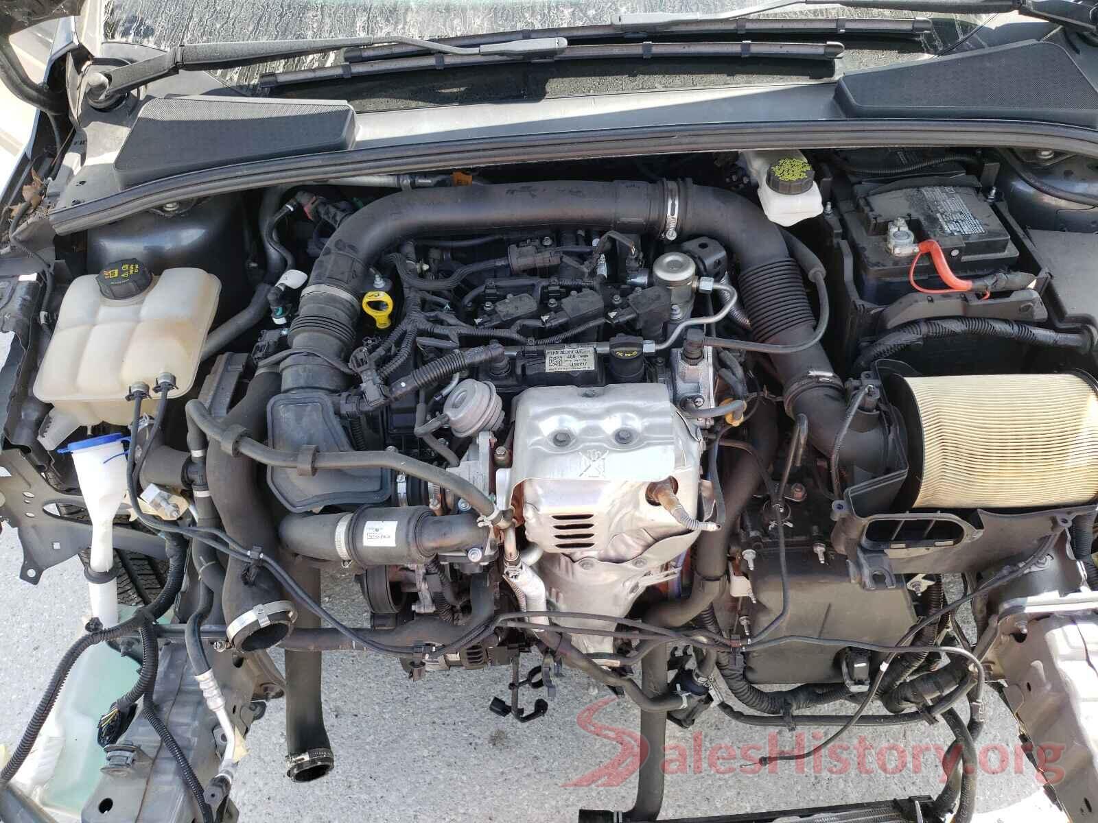 1FADP3FE3JL255930 2018 FORD FOCUS