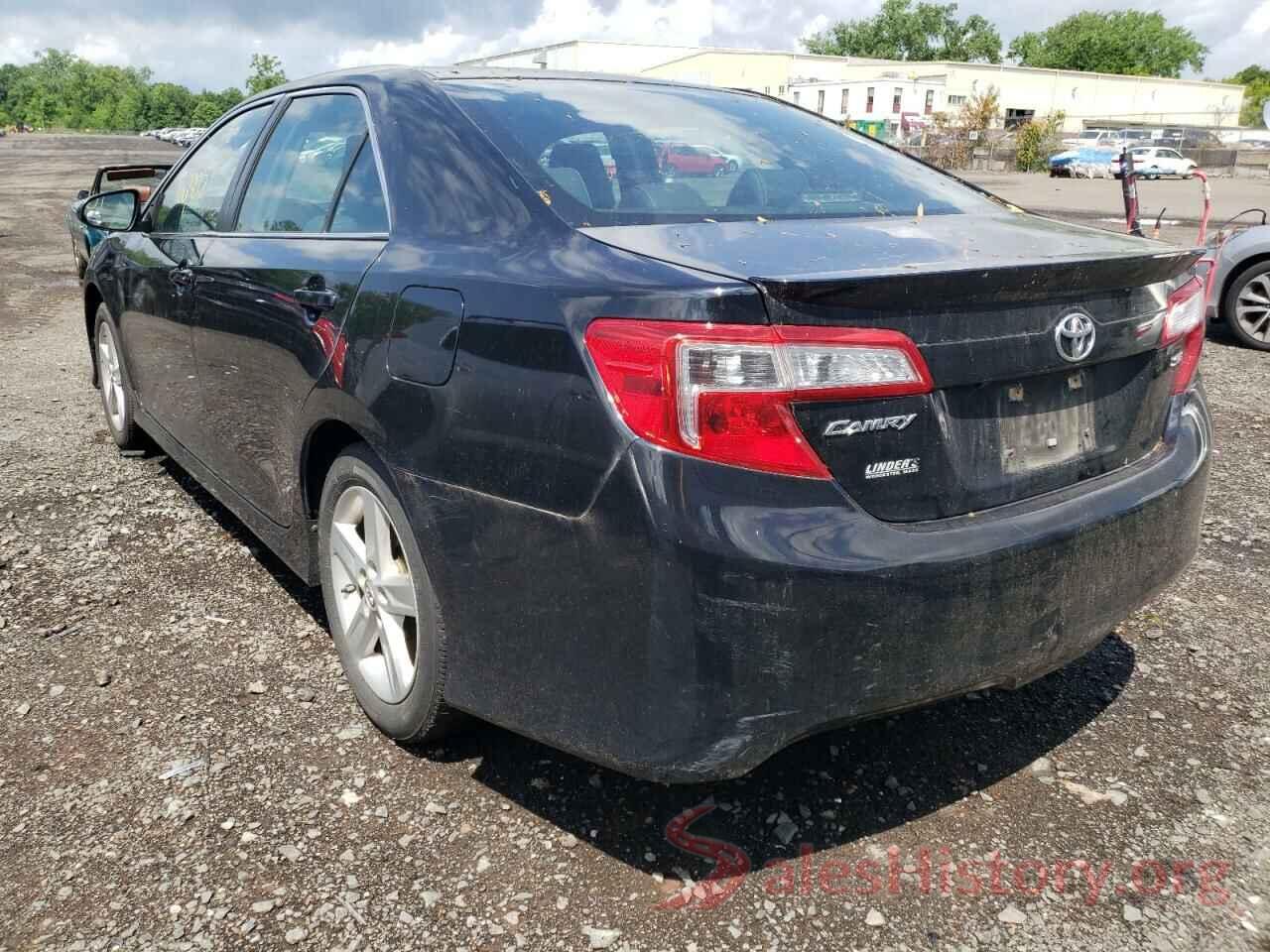 4T1BF1FK2EU401325 2014 TOYOTA CAMRY