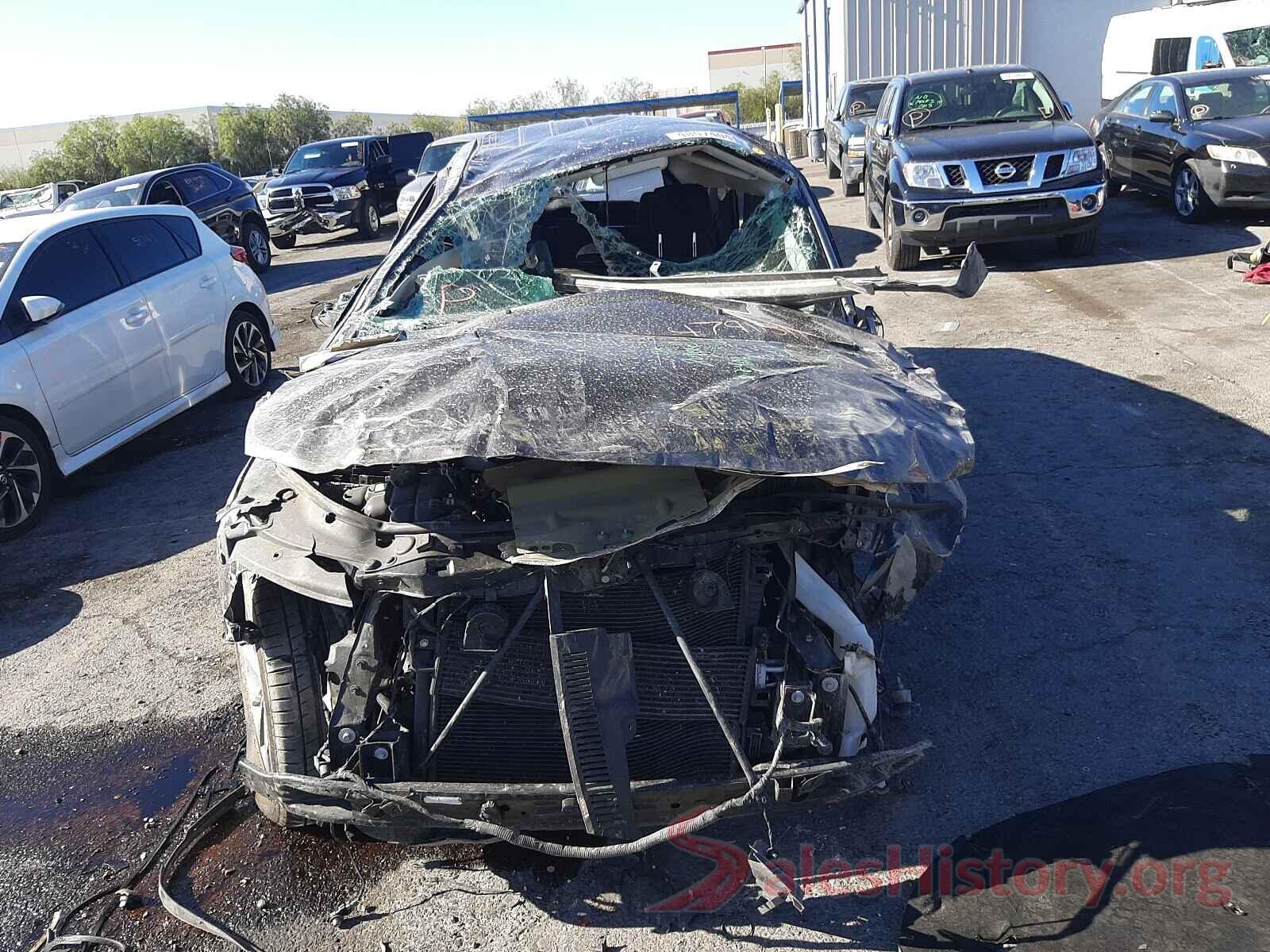 1C4RDHAG4JC132877 2018 DODGE DURANGO