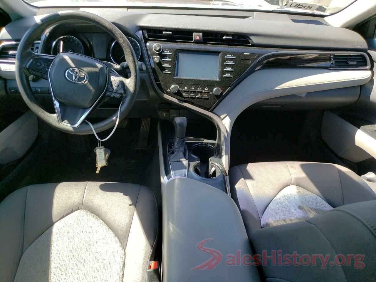 4T1B11HK2KU823506 2019 TOYOTA CAMRY