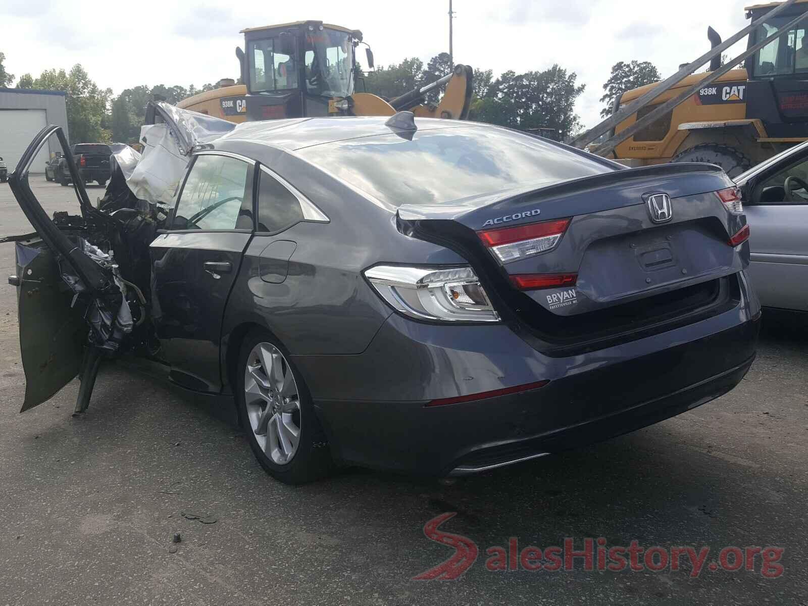 1HGCV1F13KA135329 2019 HONDA ACCORD