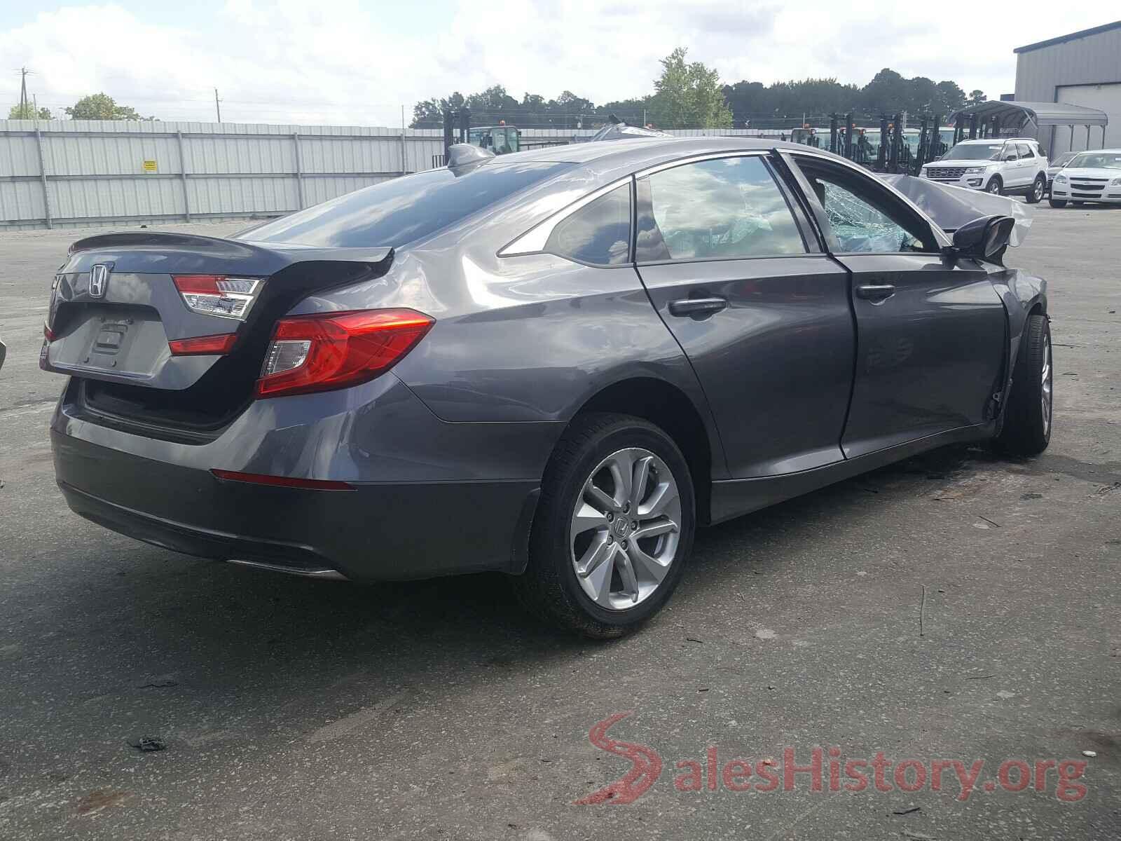 1HGCV1F13KA135329 2019 HONDA ACCORD