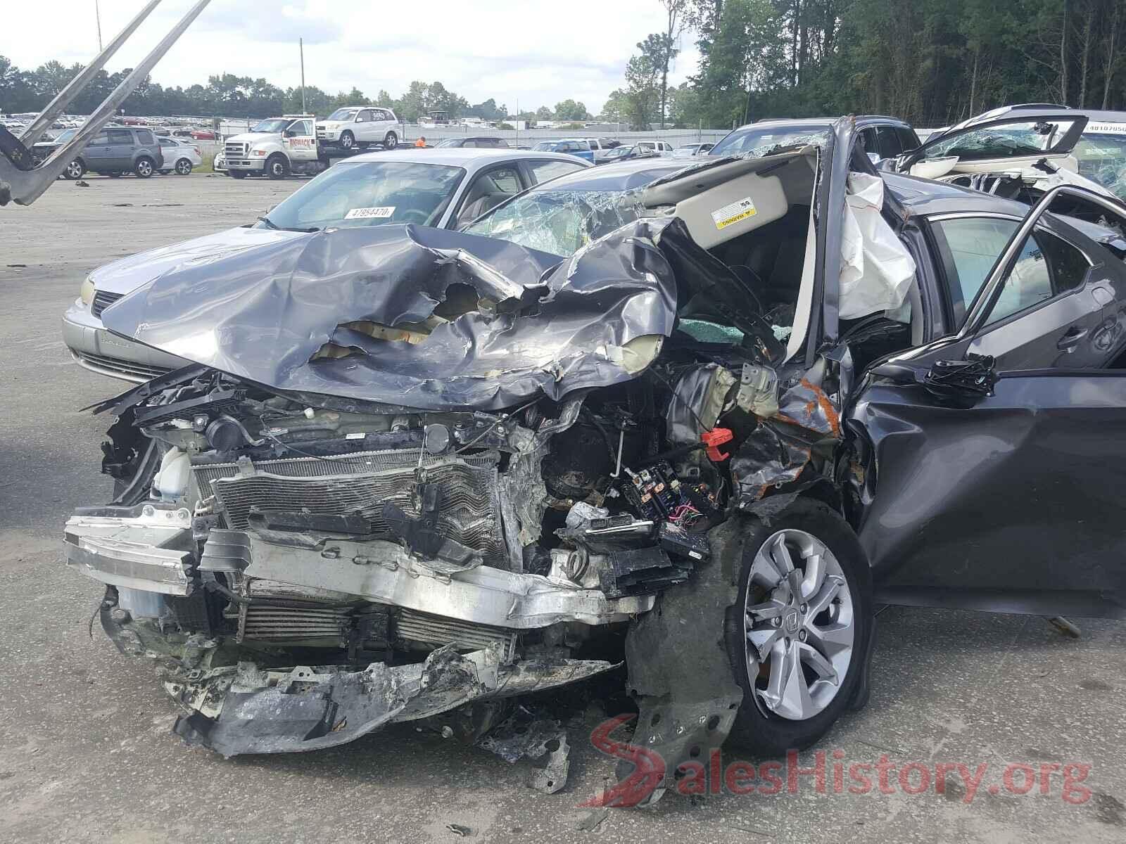 1HGCV1F13KA135329 2019 HONDA ACCORD