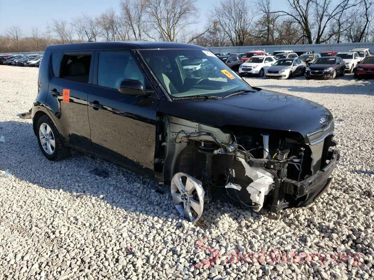 KNDJN2A21J7895816 2018 KIA SOUL