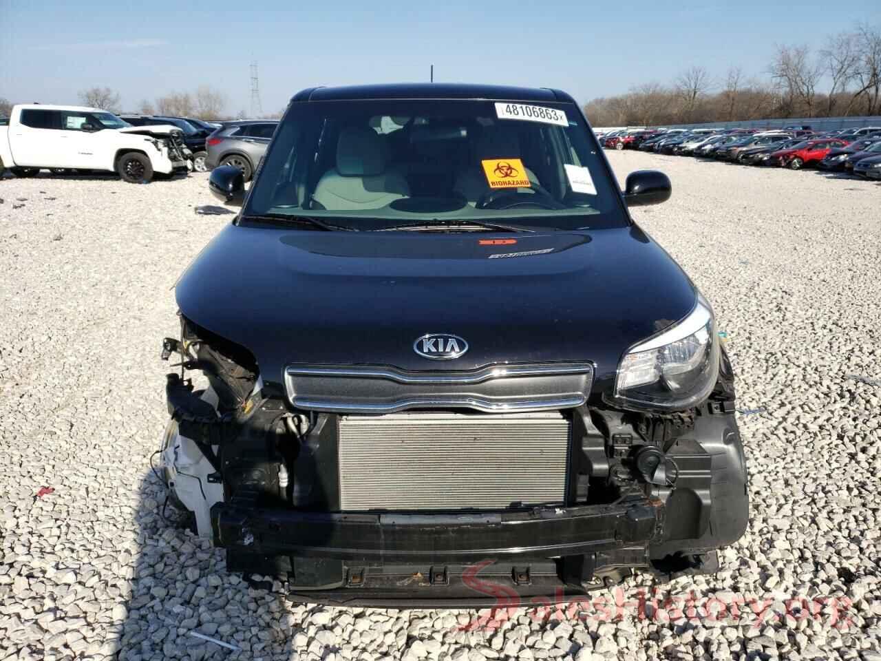 KNDJN2A21J7895816 2018 KIA SOUL