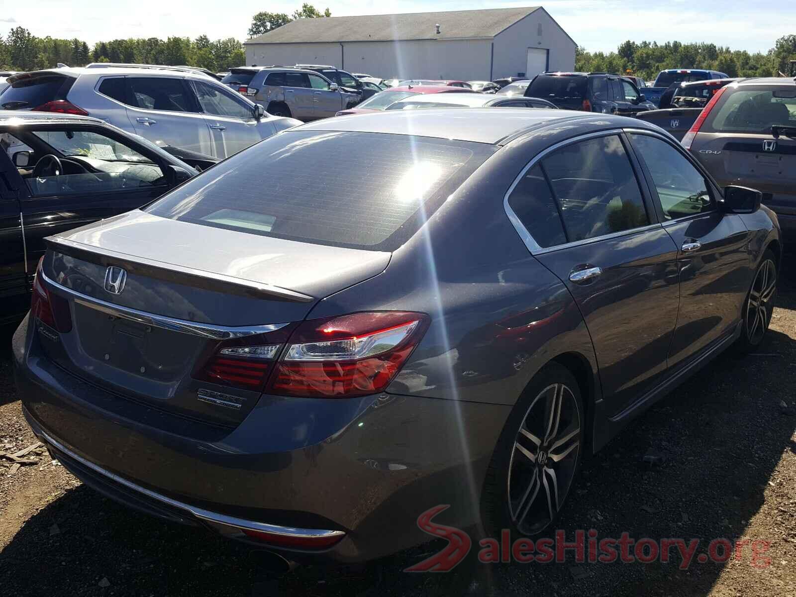 1HGCR2F11HA075070 2017 HONDA ACCORD