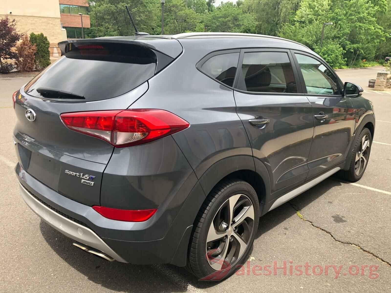 KM8J3CA21HU415373 2017 HYUNDAI TUCSON