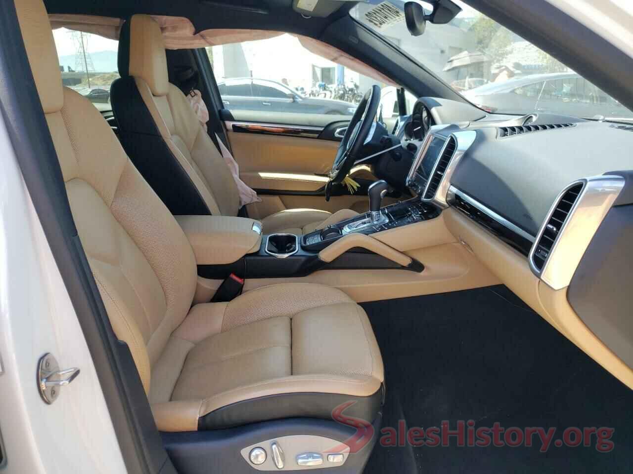 WP1AA2A27HKA87729 2017 PORSCHE CAYENNE