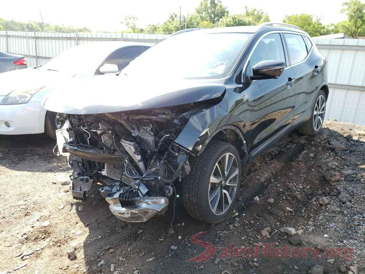 JN1BJ1CR6JW265786 2018 NISSAN ROGUE