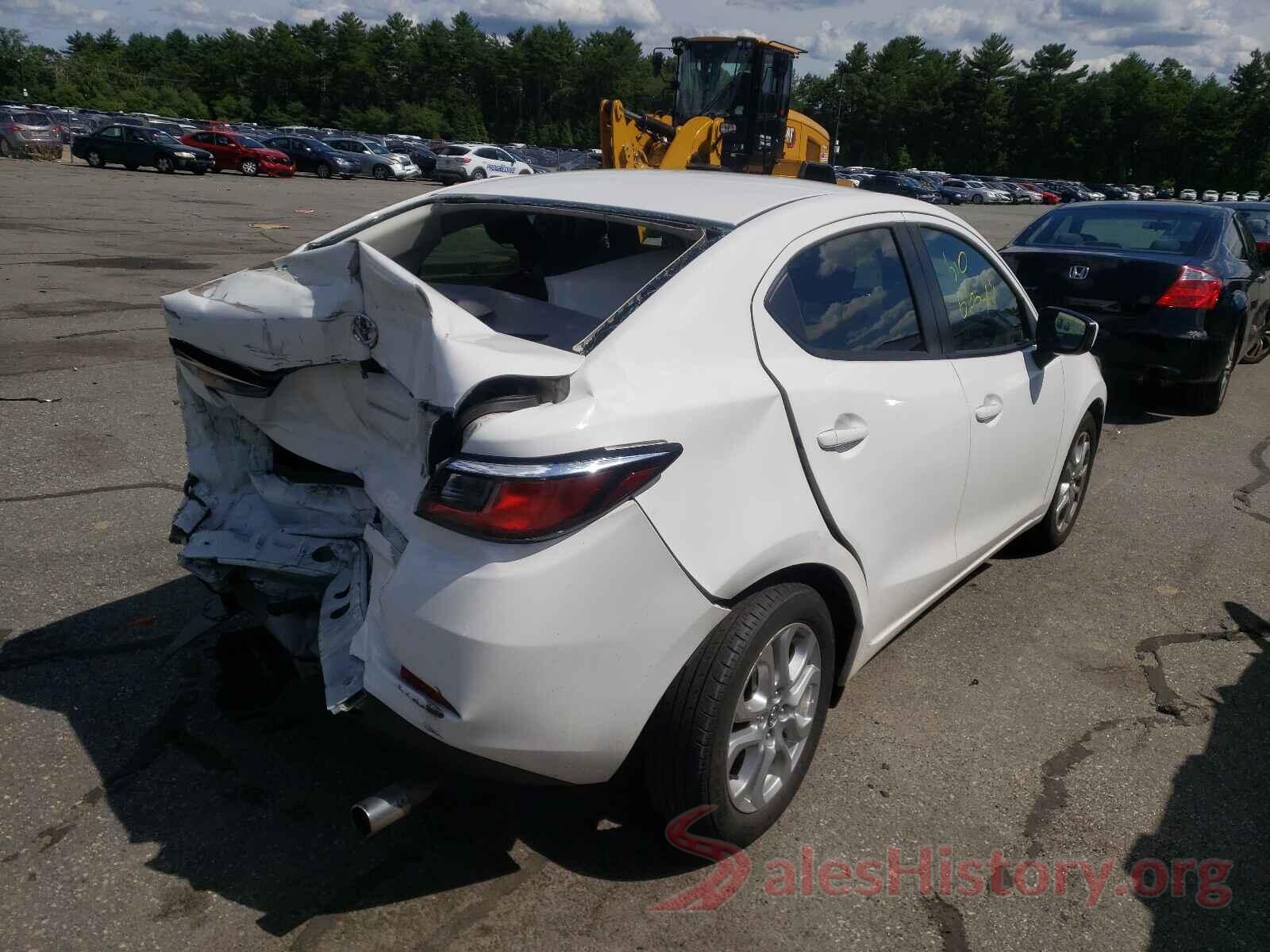 3MYDLBYV4HY155559 2017 TOYOTA YARIS