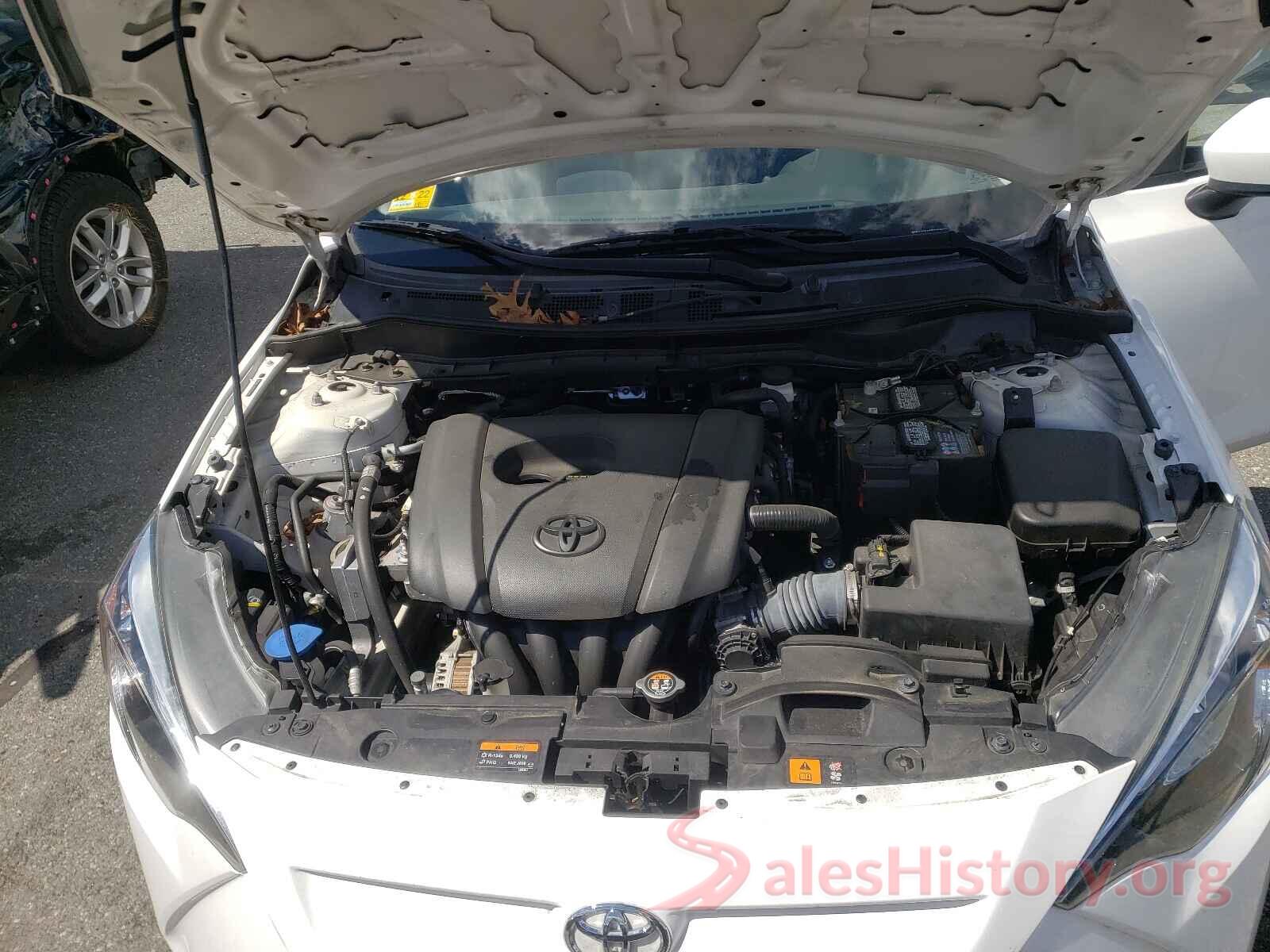 3MYDLBYV4HY155559 2017 TOYOTA YARIS