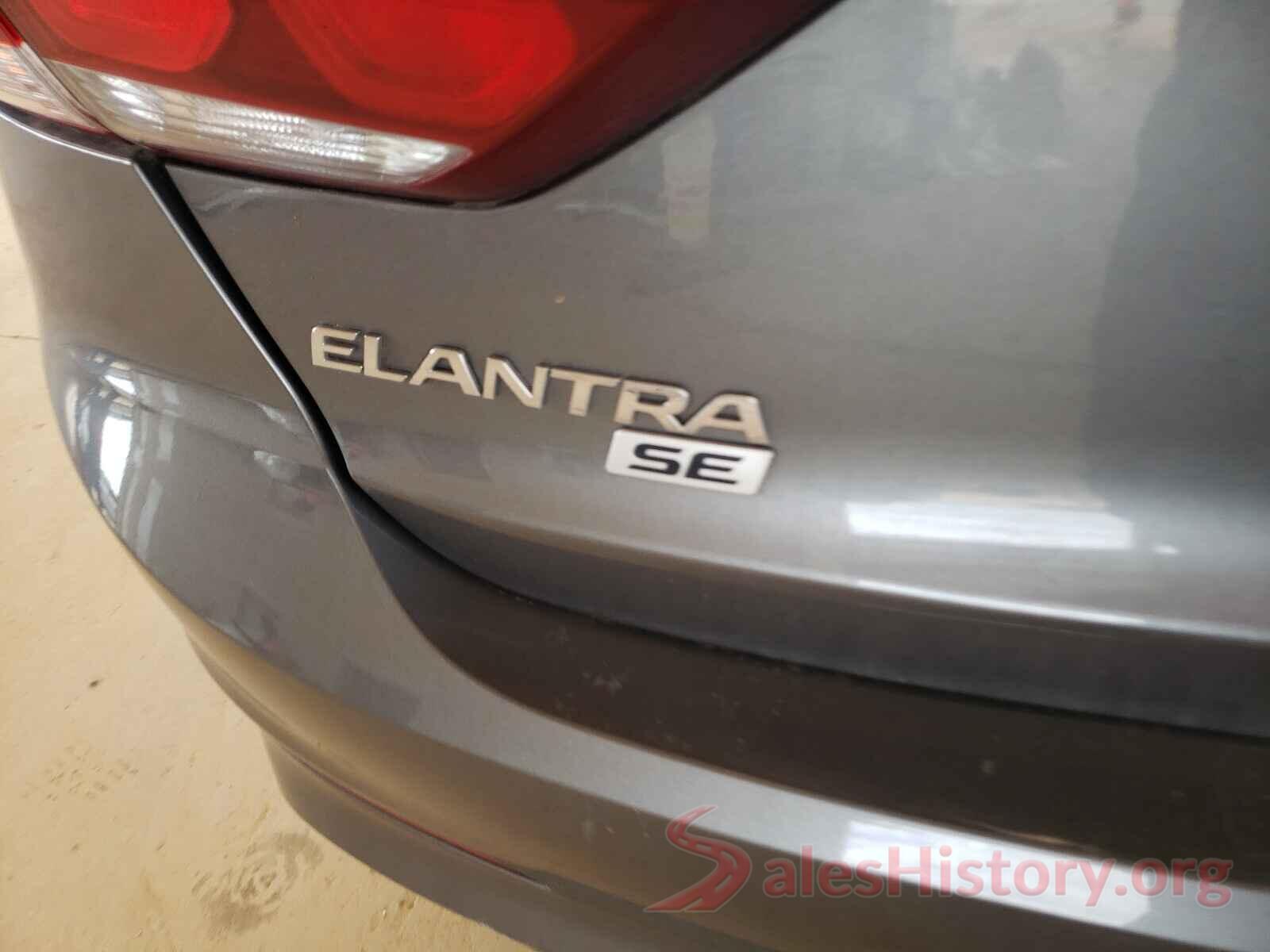 KMHD74LF9HU118617 2017 HYUNDAI ELANTRA