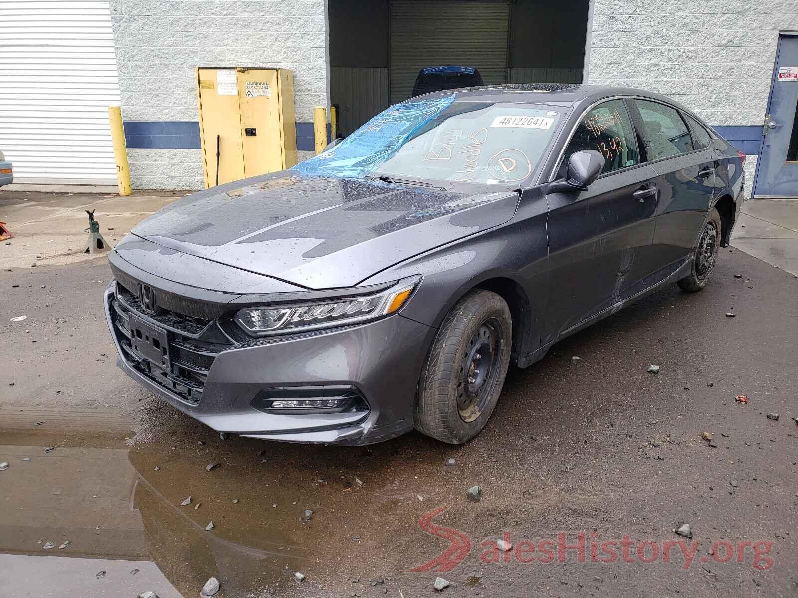 1HGCV1F44KA175185 2019 HONDA ACCORD