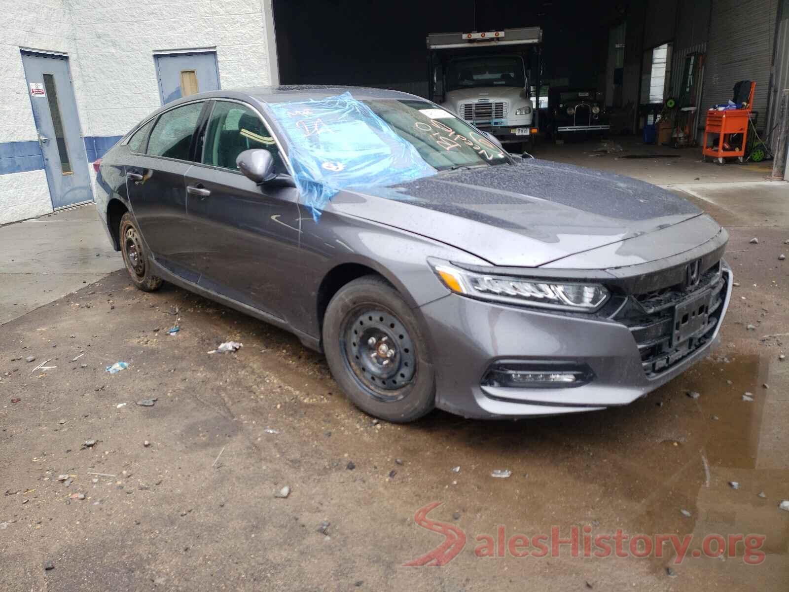 1HGCV1F44KA175185 2019 HONDA ACCORD