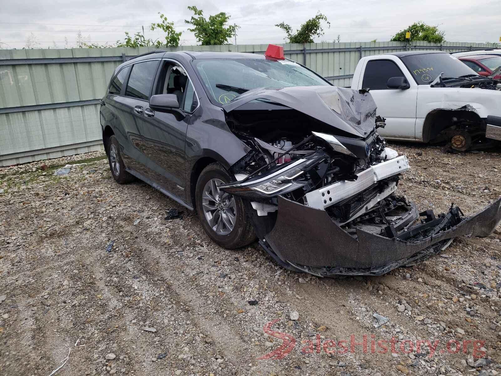 5TDJRKEC2MS031259 2021 TOYOTA SIENNA