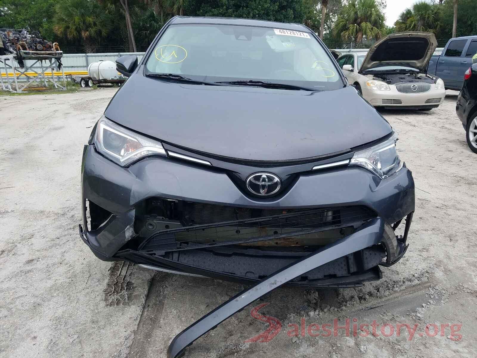 2T3WFREV6JW409683 2018 TOYOTA RAV4