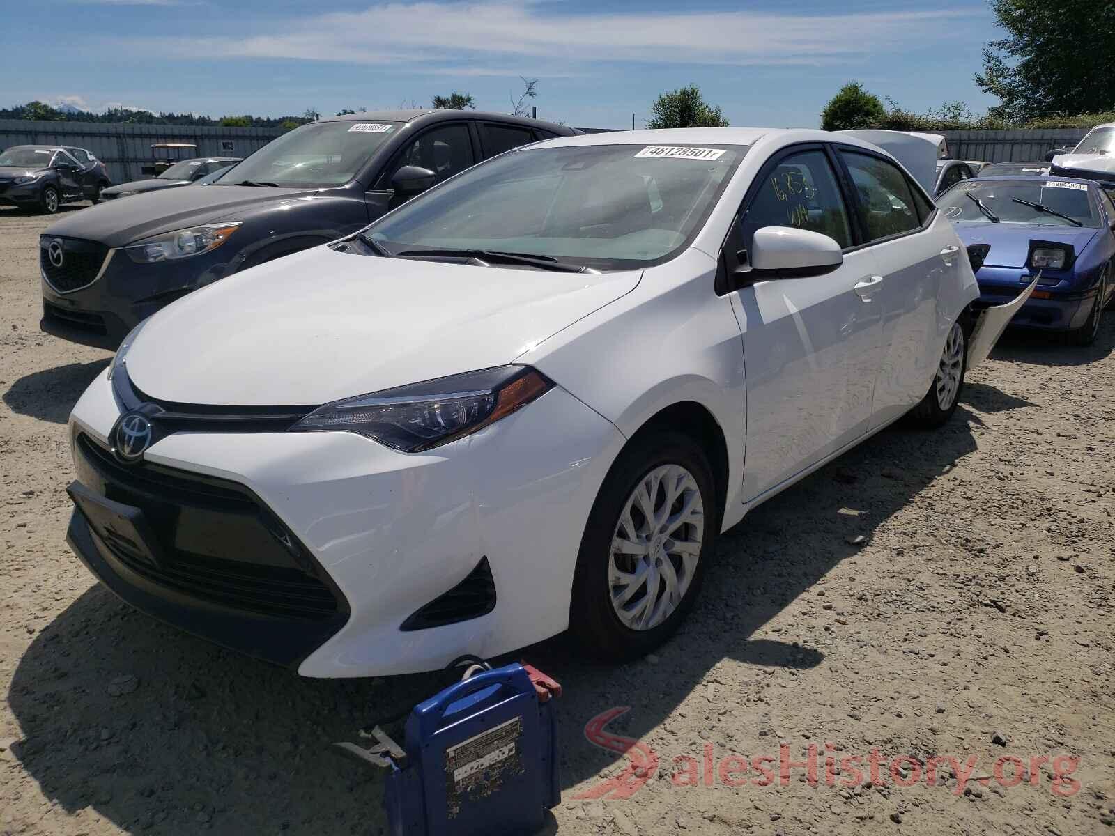 5YFBURHE8HP678675 2017 TOYOTA COROLLA