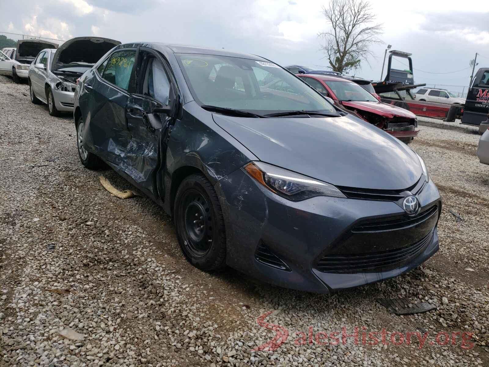 2T1BURHE8JC013572 2018 TOYOTA COROLLA