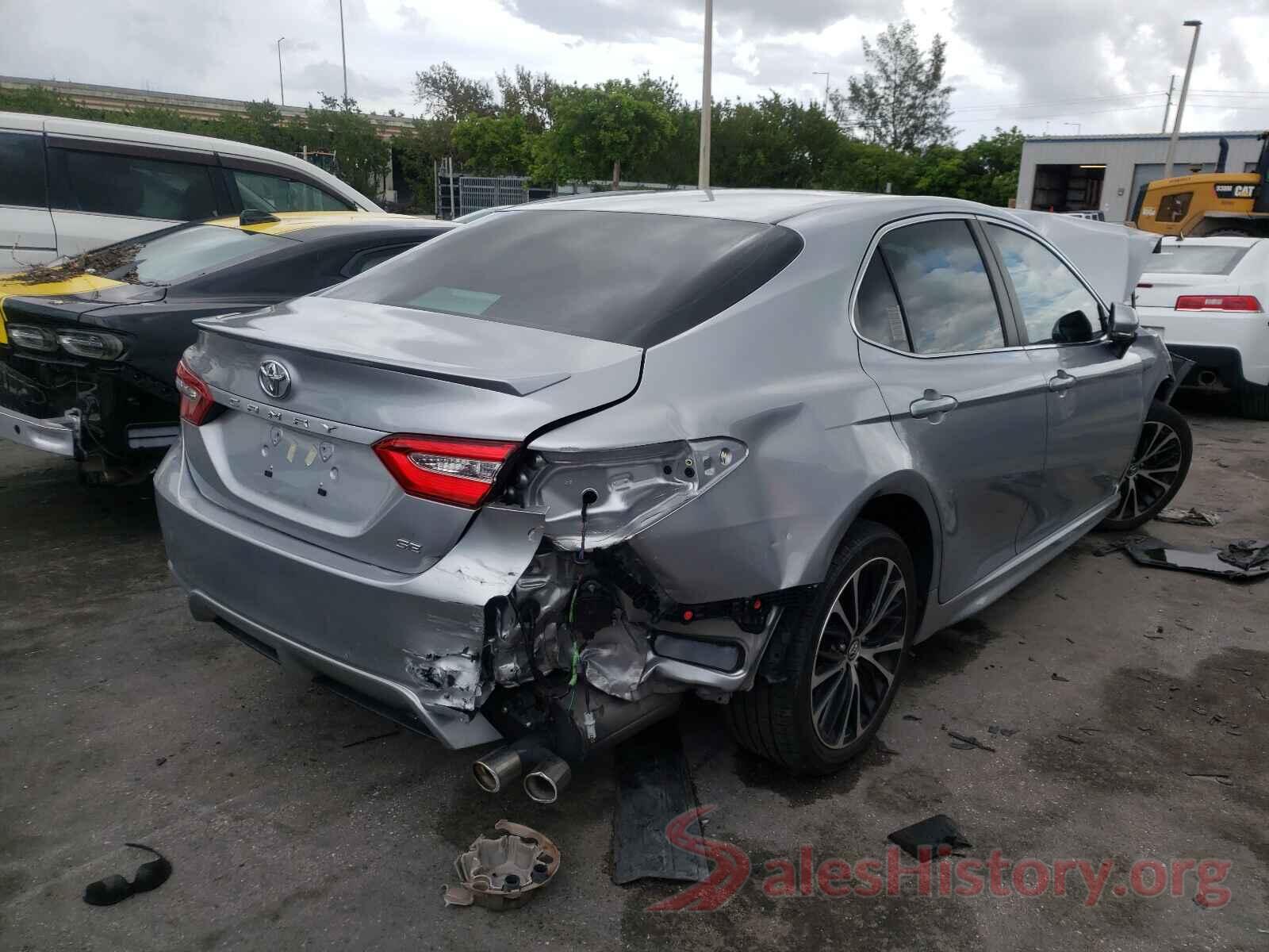 4T1B11HK3JU673436 2018 TOYOTA CAMRY