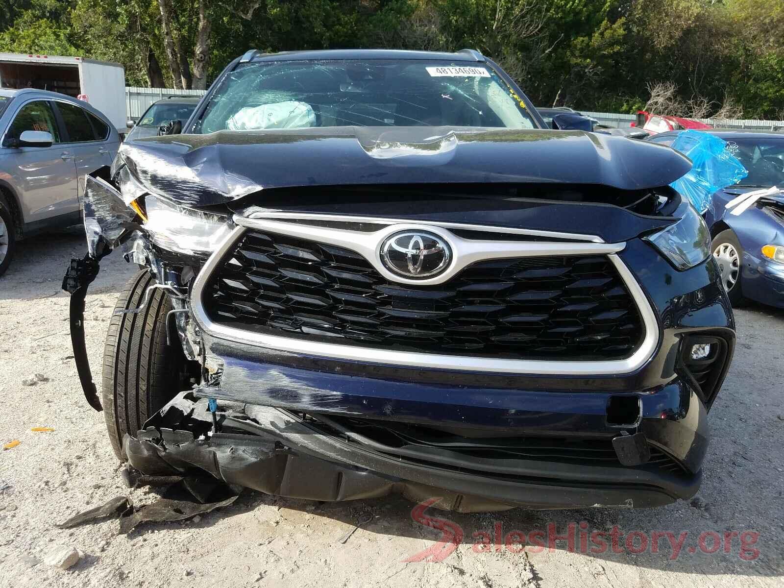 5TDGZRBH8LS028240 2020 TOYOTA HIGHLANDER