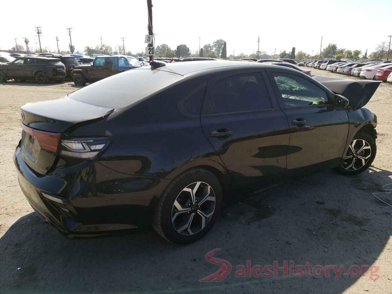 3KPF24AD7KE115752 2019 KIA FORTE