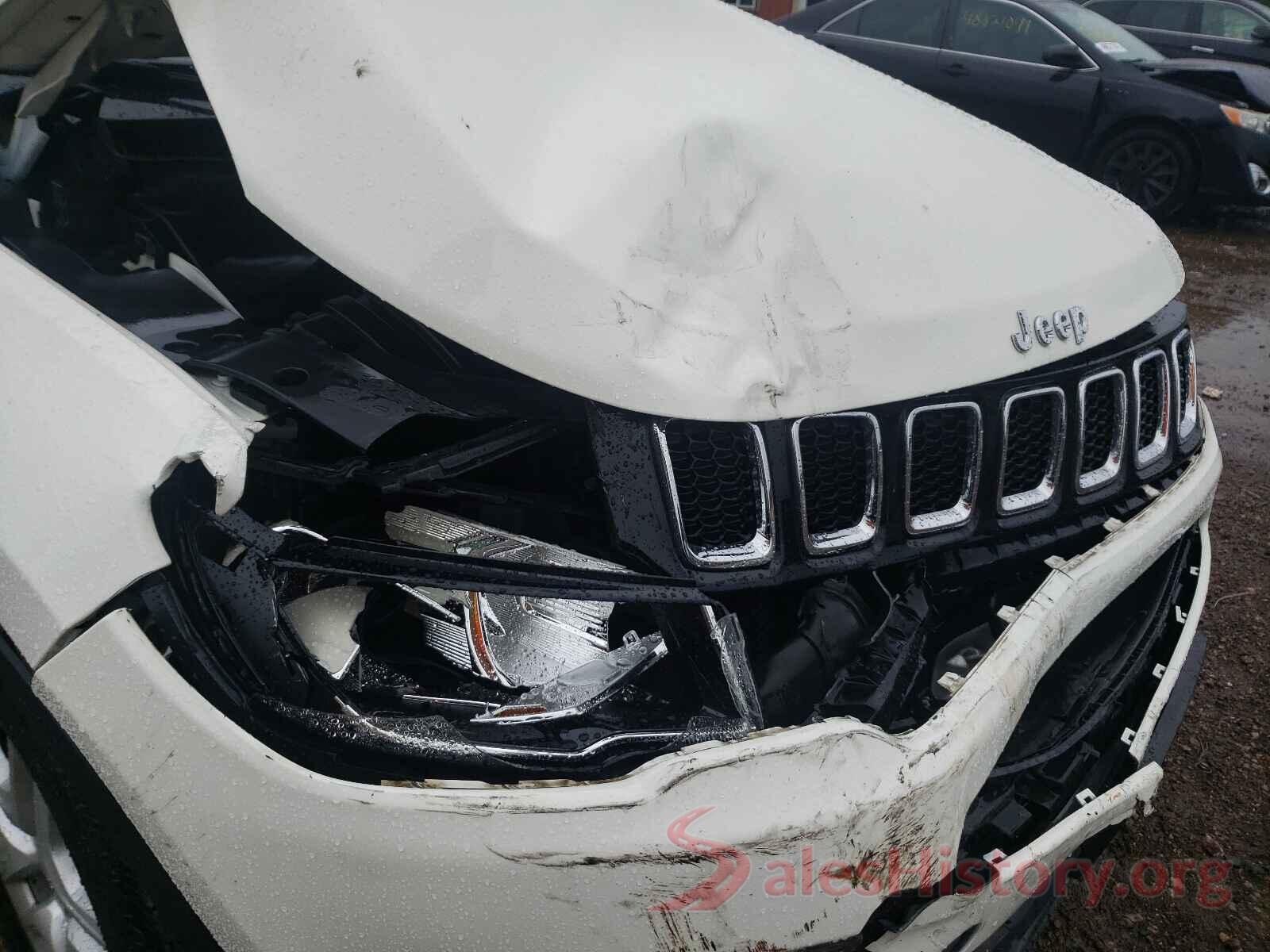 3C4NJDABXJT418760 2018 JEEP COMPASS