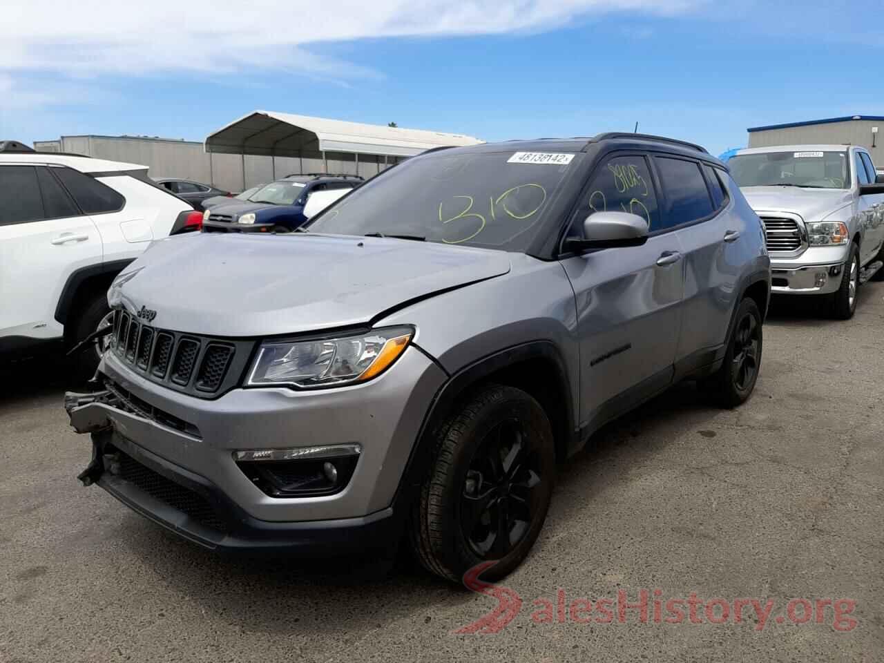 3C4NJDBB9JT394532 2018 JEEP COMPASS