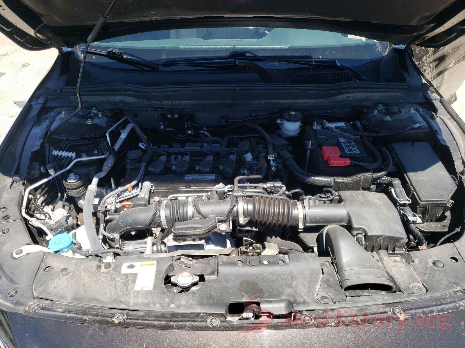 1HGCV1F47JA133494 2018 HONDA ACCORD