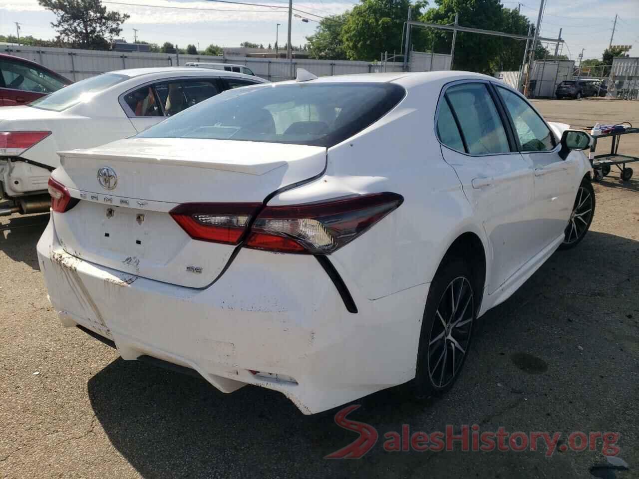 4T1G11AK7MU524337 2021 TOYOTA CAMRY