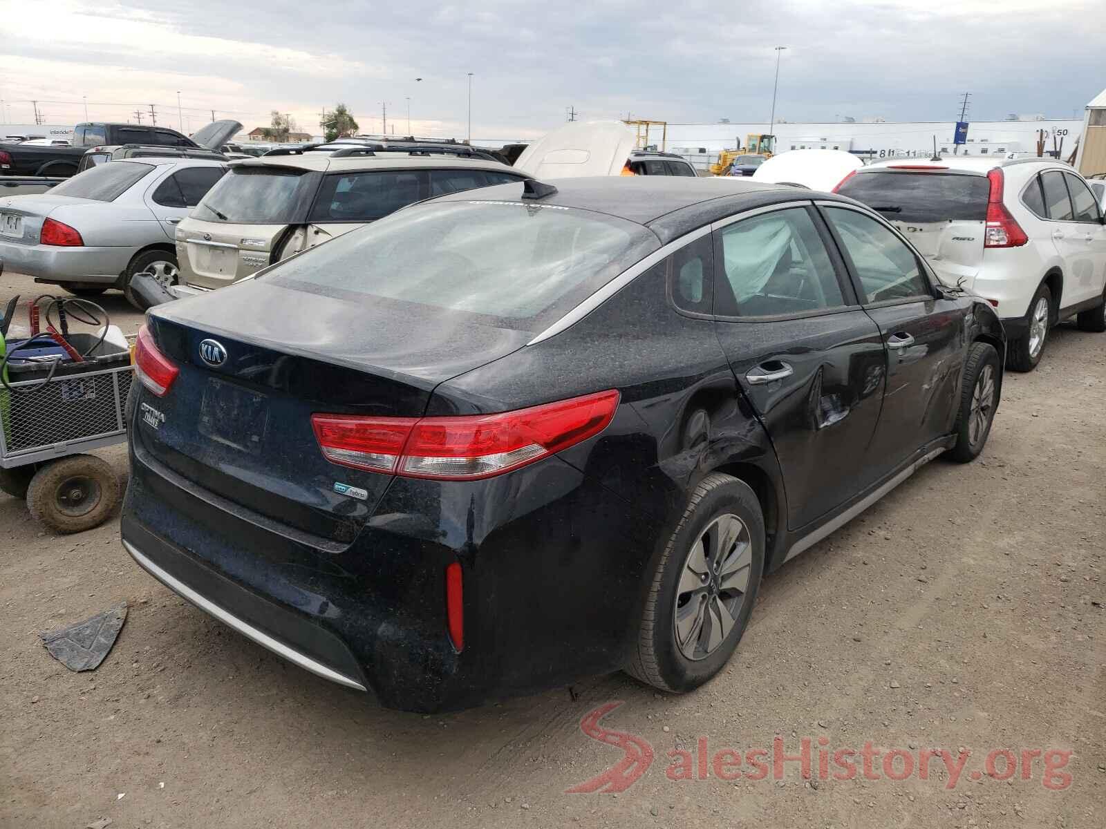 KNAGT4LCXH5005401 2017 KIA OPTIMA